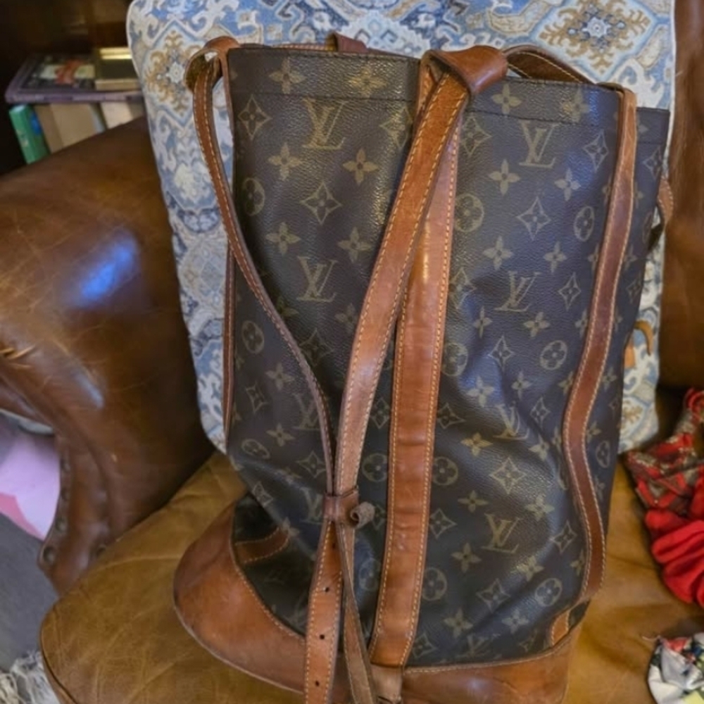 Authentic L V Randonee.Luxury Back Pack Purse With Wallet - Picture 3 of 9